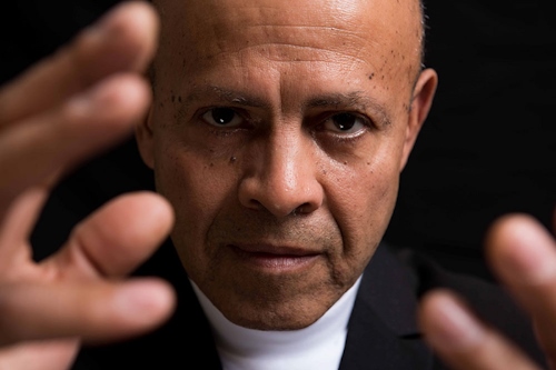 Leon Bosch South African born bassist turned conductor juno snowdon photography 30 72dpi 3135